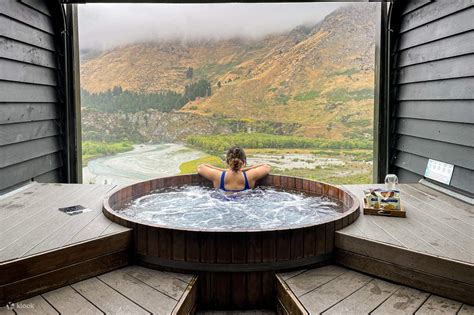 Queenstown Onsen Hot Pools Experience .